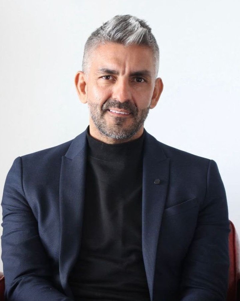 Retrato de Christian Oliz, Máster Coach Profesional